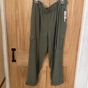 JOE B OLIVE PANTS SIZE X-LARGE